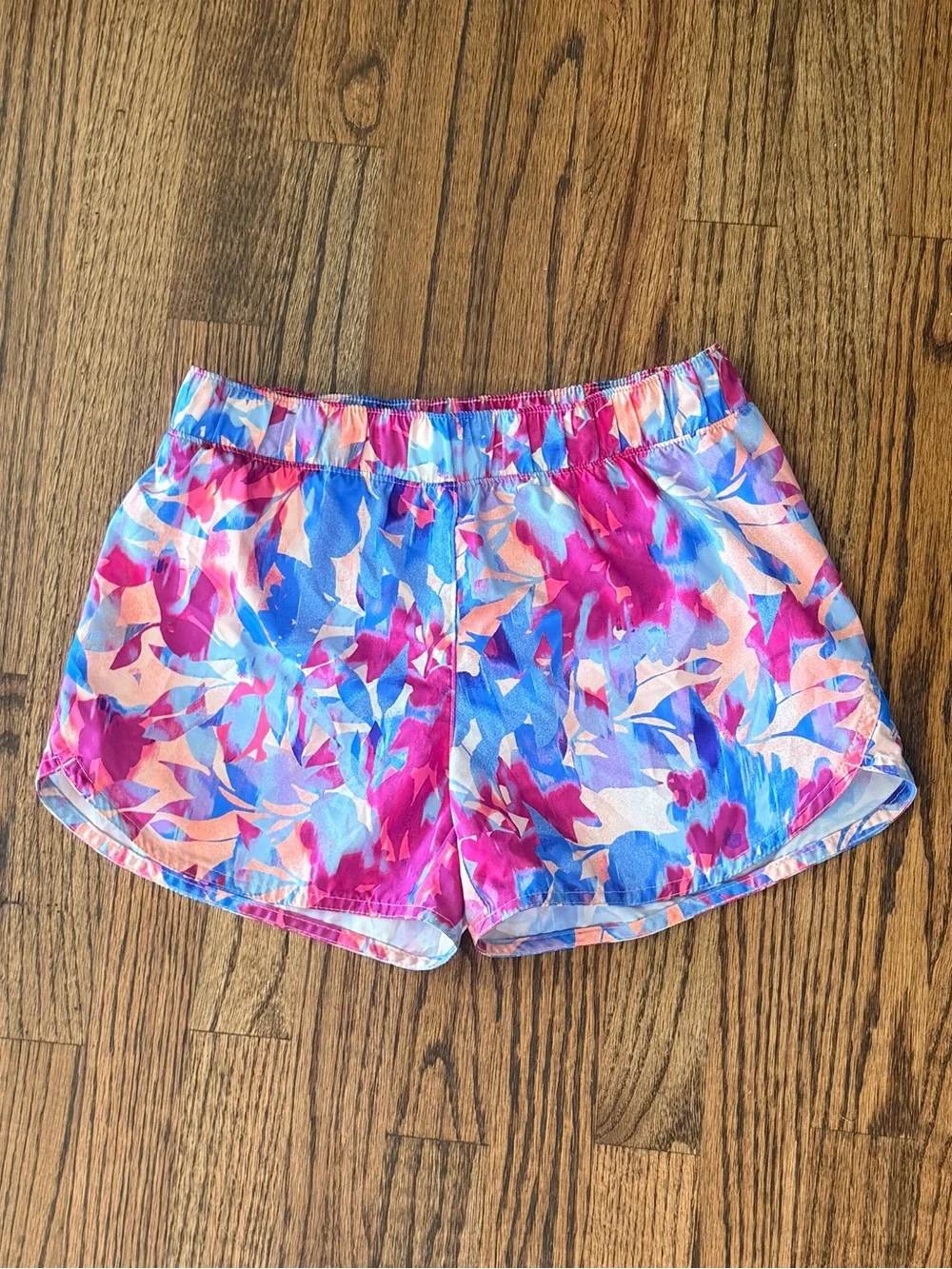 Old Navy Active Girls Watercolor Floral Athletic Shorts - Size XL (14-16)